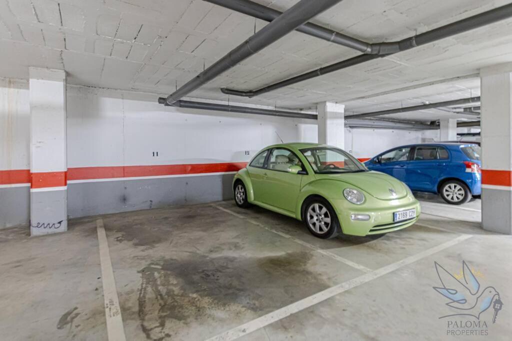 3bdr 2 Bath With Parking In The Location Apartment