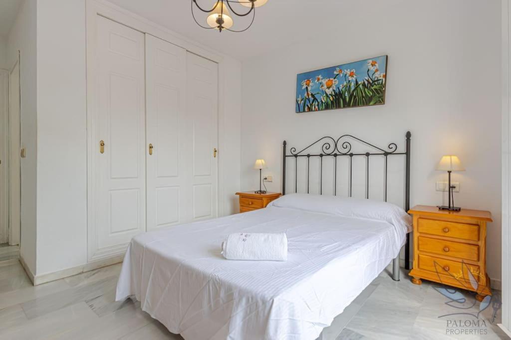 3bdr 2 Bath With Parking In The Location Apartment Benalmádena