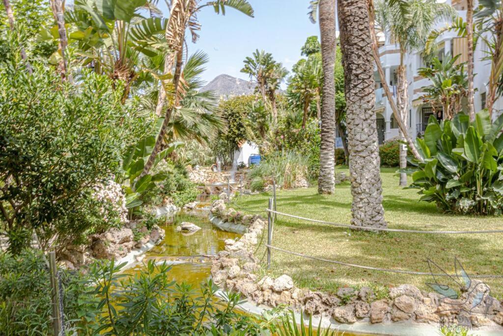 3bdr 2 Bath With Parking In The Location *